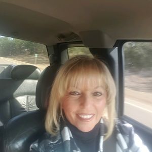 Meet your Posher, Vicki